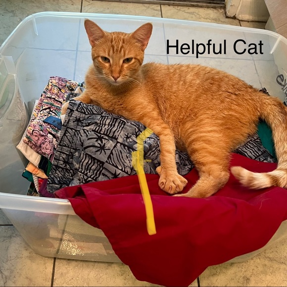 VTG Wall Decor/ Welcome/1986 Burwood Plastic Clock/ Geese /Rocking Horse/ Cat - Picture 9 of 9